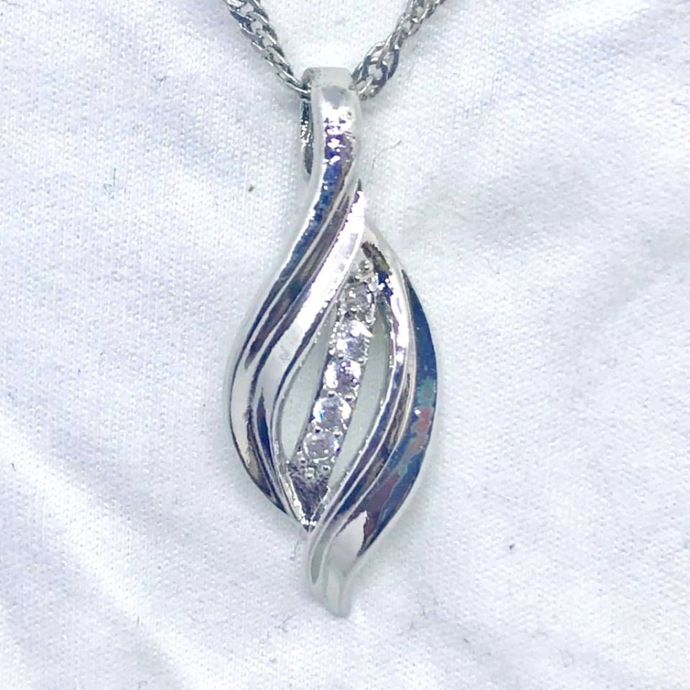 14k White Gold Plated CZ Pendant Necklace